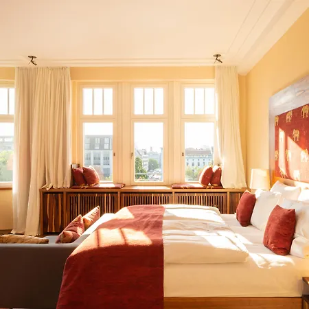 Orania.berlin 5* Berlim