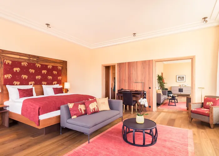 Отель Orania.berlin 5*