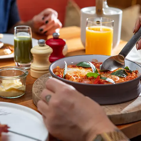 Отель Orania.berlin 5*